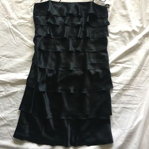 Kay Unger party//cocktail dress